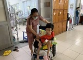 Giao thừa không pháo hoa của hai mẹ con ở viện nhiều hơn nhà