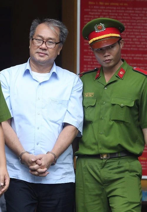 Đại án 9.000 tỉ đồng: Phạm Công Danh xài bằng đại học giả ảnh 1 Bị cáo Phạm Công Danh