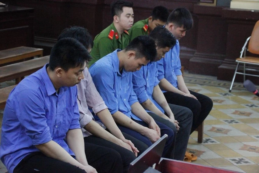các bị cáo