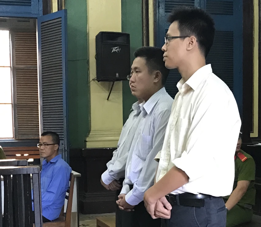 Giám đốc DN lừa bốn ngân hàng lãnh án chung thân ảnh 1 Bị cáo Long (vì lý do sức khoẻ được ngồi tại phiên xử ) cùng các đồng phạm