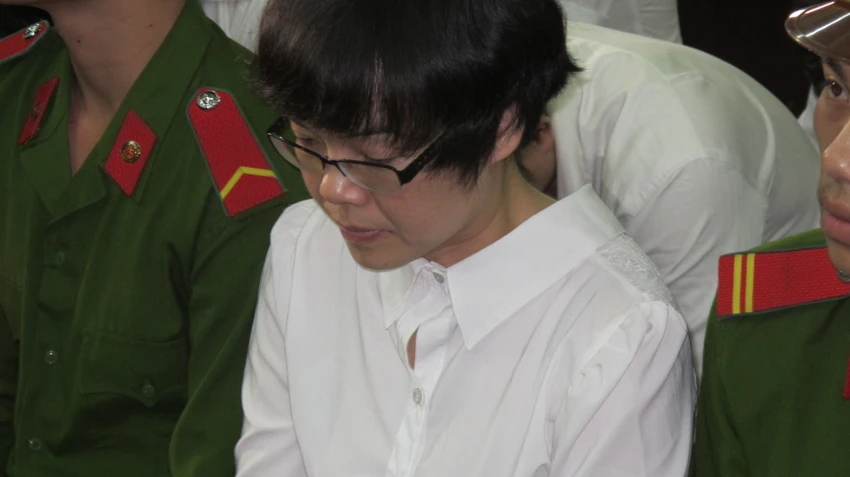 Toà trả hồ sơ điều tra bổ sung vụ 'siêu lừa' Huyền Như ảnh 1 Toà trả hồ sơ điều tra bổ sung vụ 'siêu lừa' Huyền Như ảnh 1