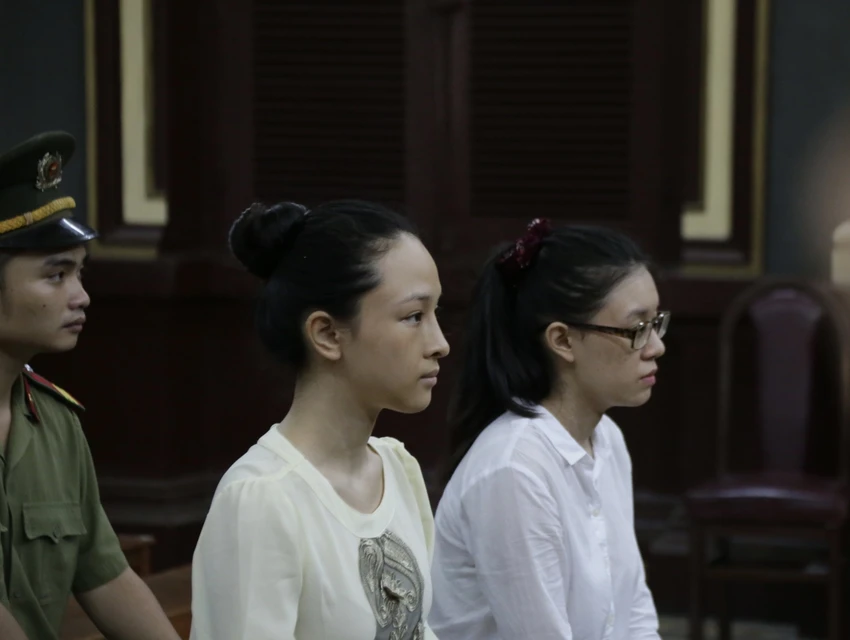 Hoa hậu Phương Nga từ chối luật sư của mẹ mời ảnh 1 Hoa hậu Phương Nga từ chối luật sư của mẹ mời ảnh 1