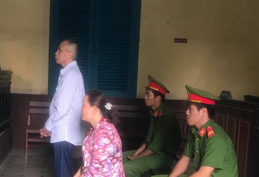 Giám đốc quỹ tín dụng nhân dân chiếm đoạt tiền tỉ ảnh 1 Giám đốc quỹ tín dụng nhân dân chiếm đoạt tiền tỉ