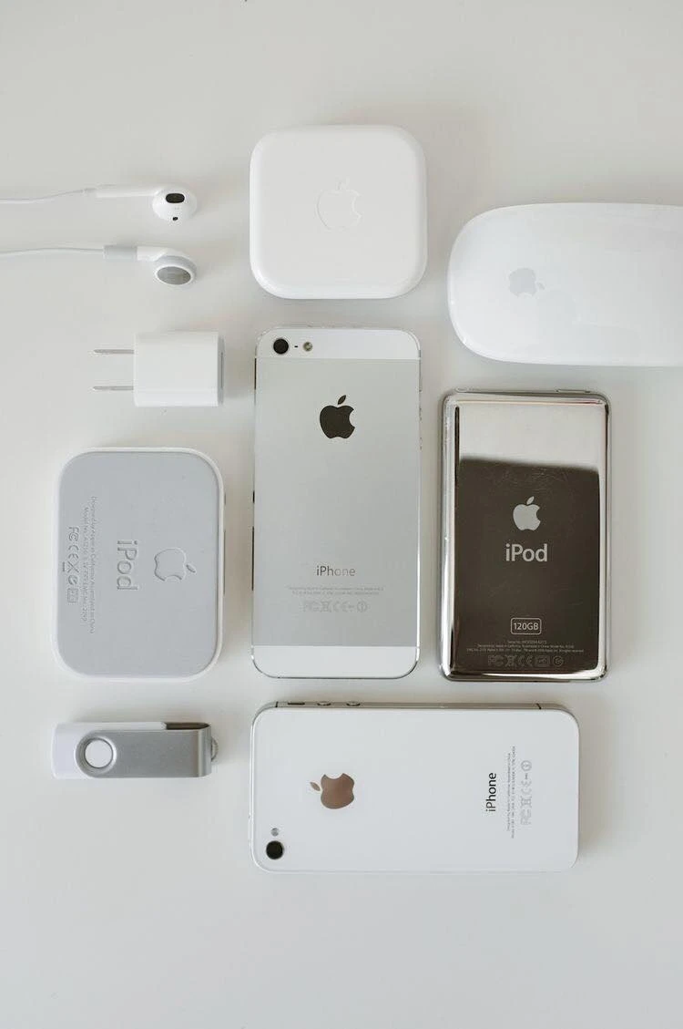 Tòa không thụ lý vụ 2 luật sư kiện Apple ảnh 1 Tòa không thụ lý vụ 2 luật sư kiện Apple ảnh 1