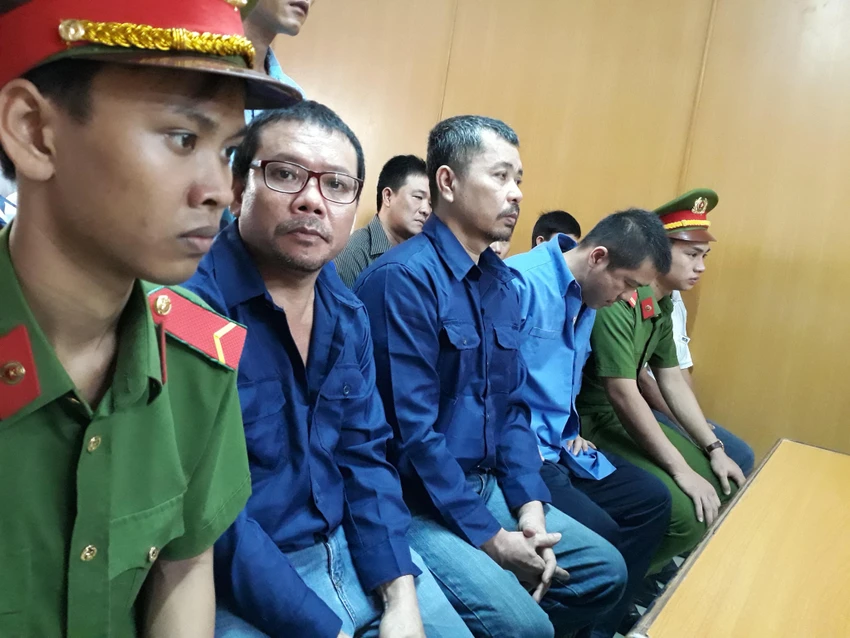 Vụ “xe vua“: Nguyên CSGT tố thẳng sếp mình nhận hối lộ