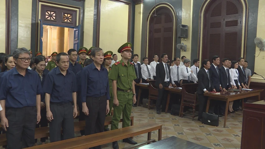 Những điểm đáng chú ý trong vụ án 'đại gia' Hứa Thị Phấn ảnh 3 Những điểm đáng chú ý trong vụ án 'đại gia' Hứa Thị Phấn ảnh 3