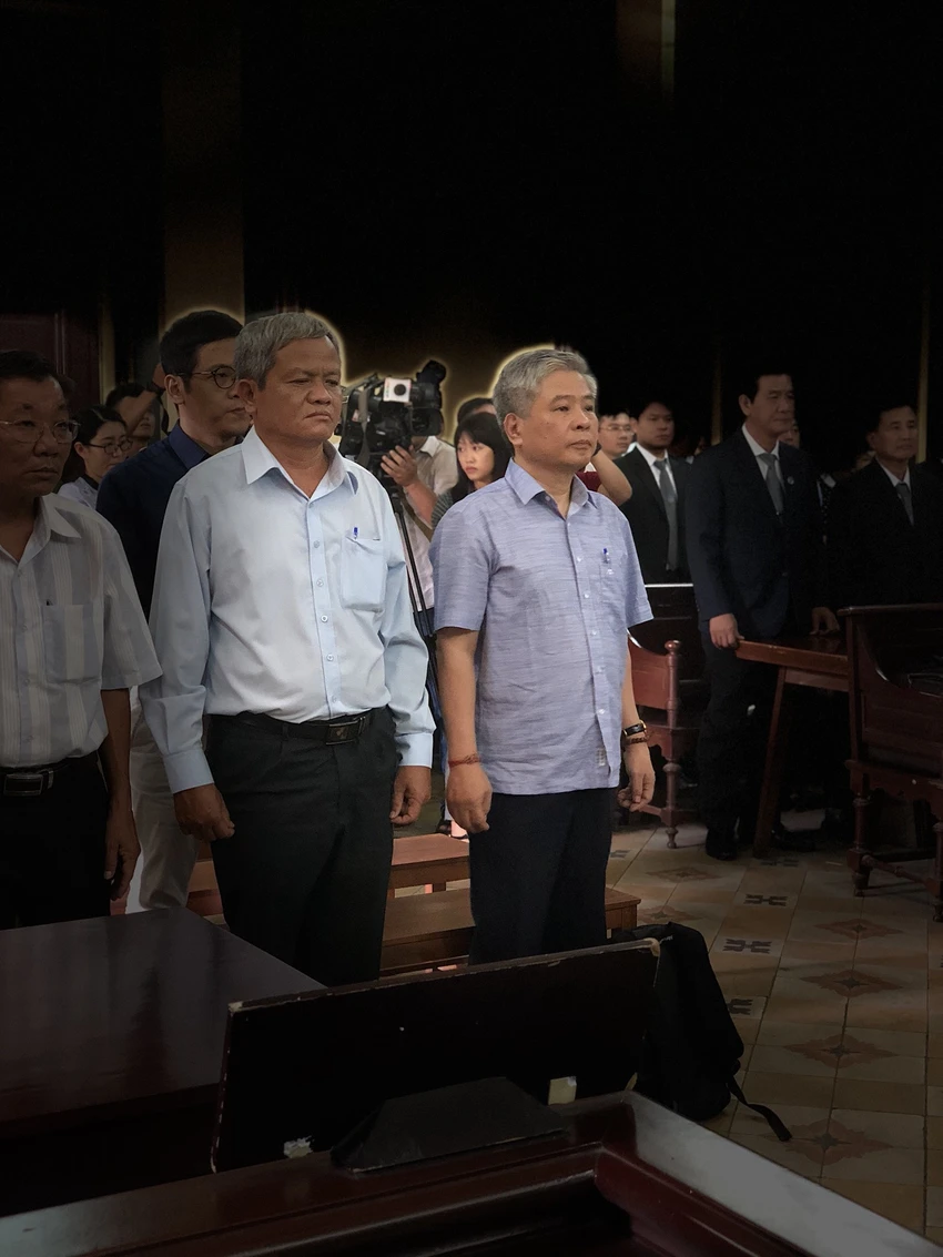 Tòa truy hỏi phó chánh thanh tra Ngân hàng Nhà nước ảnh 2 Tòa truy hỏi phó chánh thanh tra Ngân hàng Nhà nước ảnh 2