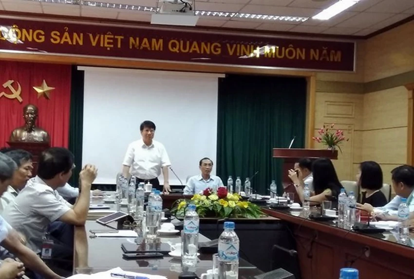 Triệu tập thứ trưởng Bộ Y tế đến phiên xử VN Pharma ảnh 1