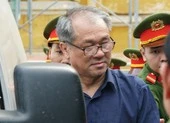 Bà Hứa Thị Phấn và ông Phạm Công Danh không đến tòa