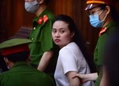 Toà triệu tập ai đến phiên xử hotgirl Ngọc Miu?
