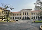 Hoãn xử vì lý do cá nhân của một thành viên HĐXX