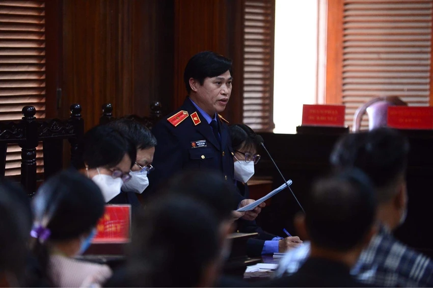 Luật sư của ông Trần Vĩnh Tuyến đề nghị tòa triệu tập thêm người liên quan ảnh 1