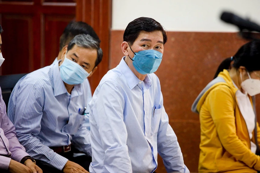 Ông Tuyến cho biết hiện đang điều trị bệnh tim nên mong tòa xem xét. Ảnh: N.NHI