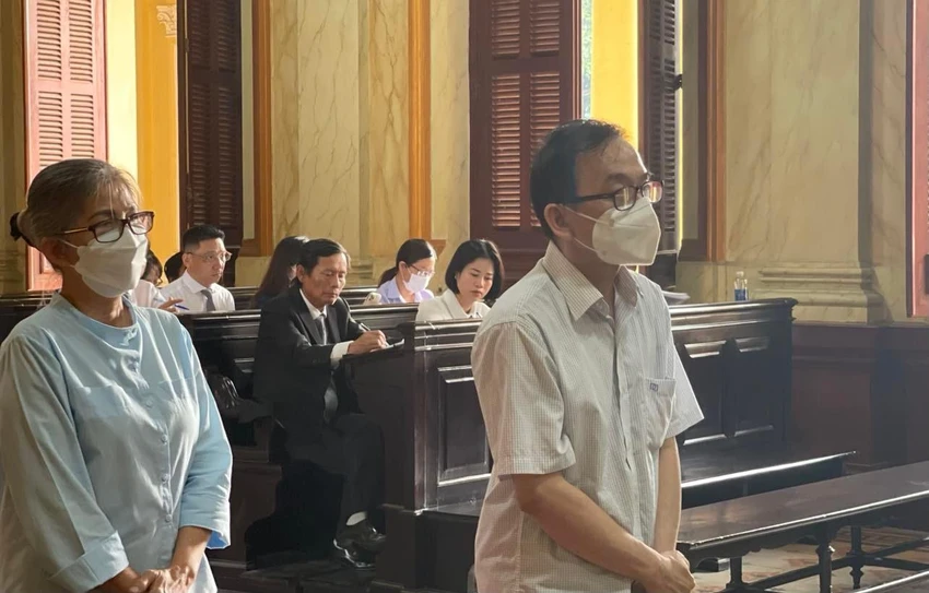 Các bị cáo tại tòa Các bị cáo tại tòa