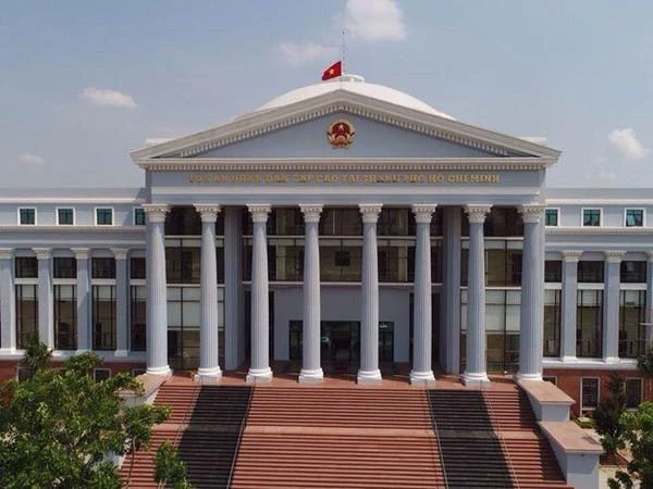 TAND cấp cao tại TP.HCM sẽ xem xét kháng nghị và kháng cáo của vụ kiện đòi 234 tỉ này. Ảnh: HOÀNG YẾN TAND cấp cao tại TP.HCM sẽ xem xét kháng nghị và kháng cáo của vụ kiện đòi 234 tỉ này. Ảnh: HOÀNG YẾN