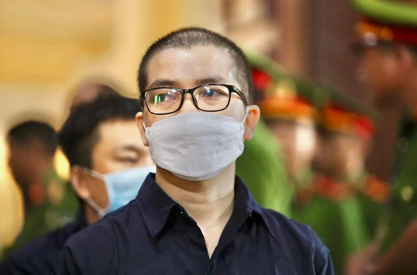Bị cáo Nguyễn Thái Luyện. Ảnh: NGUYỆT NHI Bị cáo Nguyễn Thái Luyện. Ảnh: NGUYỆT NHI