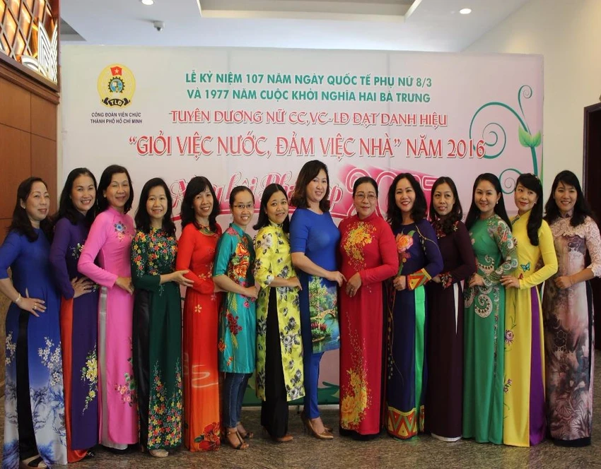 Tuyên dương 105 phụ nữ giỏi việc nước, đảm việc nhà ảnh 2 tuyên dương phụ nữ giỏi việc nước đảm việc nhà