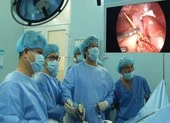 Tăm xuyên thủng lá lách vì…say rượu ngủ quên