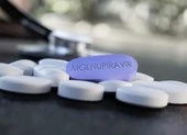 TP.HCM thí điểm cho F0 sử dụng thuốc kháng virus gây dịch COVID-19