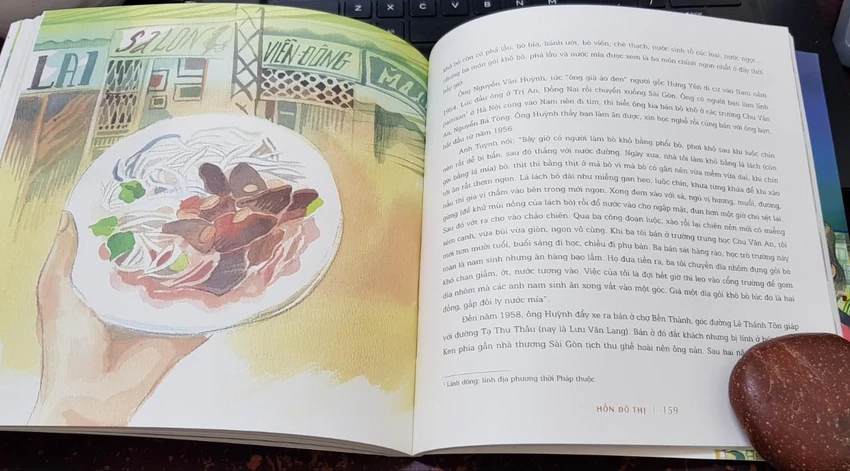 Trang viết về món gỏi khô bò của “ông già áo đen”. Ảnh: Đình Ba Trang viết về món gỏi khô bò của “ông già áo đen”. Ảnh: Đình Ba