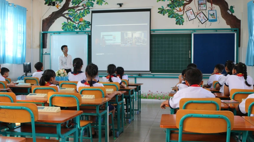 Mô hình lớp học số tại Trường Tiểu học Thạnh An huyện Cần Giờ. Ảnh.jpg