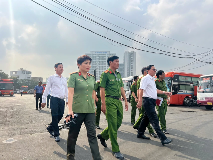 bến xe miền Tây (3).jpg