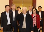 Bộ Chính trị, Ban Bí thư khóa XIII họp phiên đầu tiên