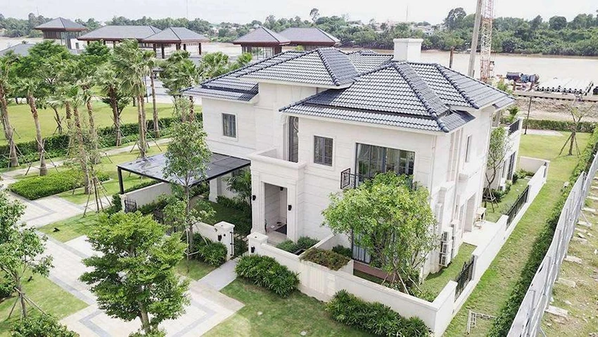 Nhiều nhà đầu tư bất động sản đang kỳ vọng vào việc Nhà nước nhanh chóng hoàn chỉnh khung pháp lý cho quỹ REIT. Ảnh minh họa: QUANG HUY Nhiều nhà đầu tư bất động sản đang kỳ vọng vào việc Nhà nước nhanh chóng hoàn chỉnh khung pháp lý cho quỹ REIT. Ảnh minh họa: QUANG HUY