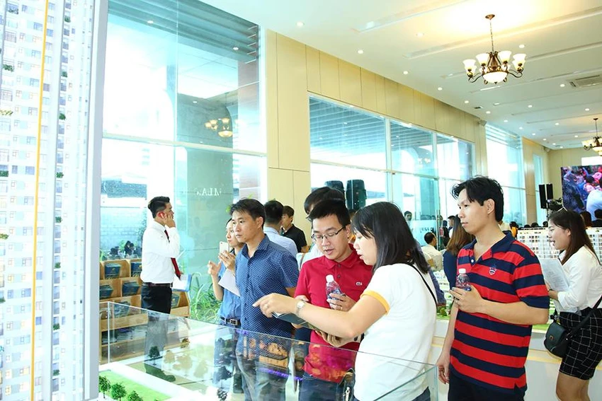 Dự án căn hộ phân khúc hạng B hút hàng. Ảnh: THÙY LINH Dự án căn hộ phân khúc hạng B hút hàng. Ảnh: THÙY LINH