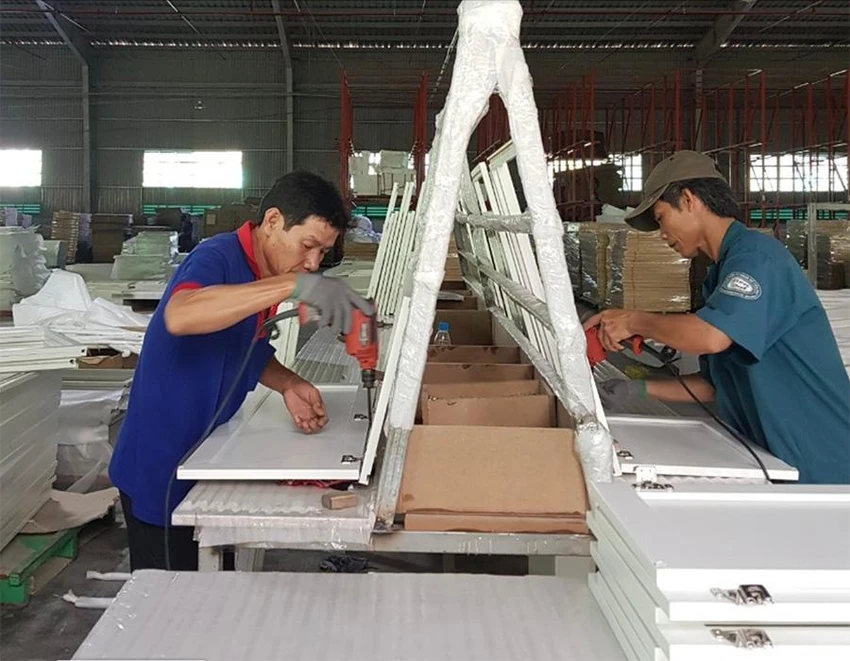 Xuất khẩu gỗ được dự báo gặp nhiều khó khăn. Ảnh: AH Xuất khẩu gỗ được dự báo gặp nhiều khó khăn. Ảnh: AH