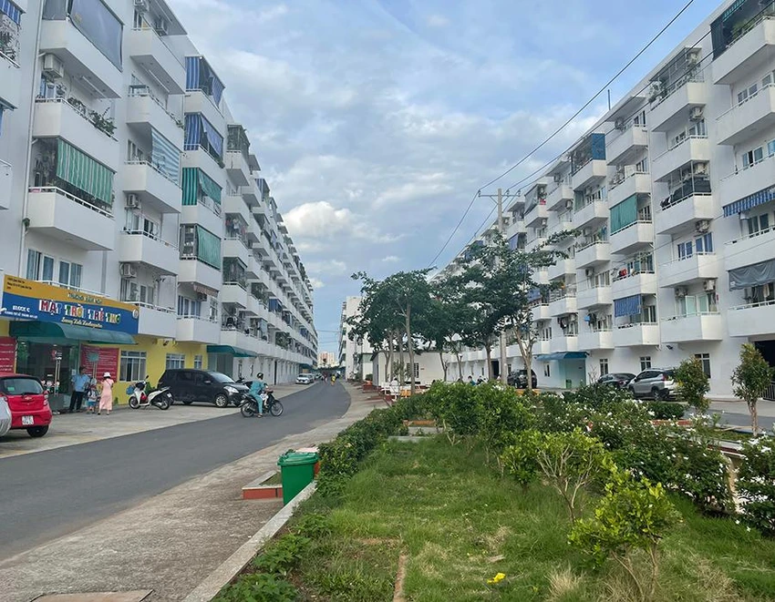 Dự án nhà ở xã hội Lê Thành An Lạc (quận Bình Tân), một dự án nhà ở xã hội cho thuê hiếm hoi tại TP.HCM. Ảnh: V.HOA Dự án nhà ở xã hội Lê Thành An Lạc (quận Bình Tân), một dự án nhà ở xã hội cho thuê hiếm hoi tại TP.HCM. Ảnh: V.HOA