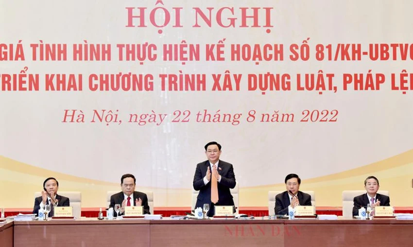 Đoàn chủ tịch hội nghị. Ảnh: Quochoi.vn Đoàn chủ tịch hội nghị. Ảnh: Quochoi.vn