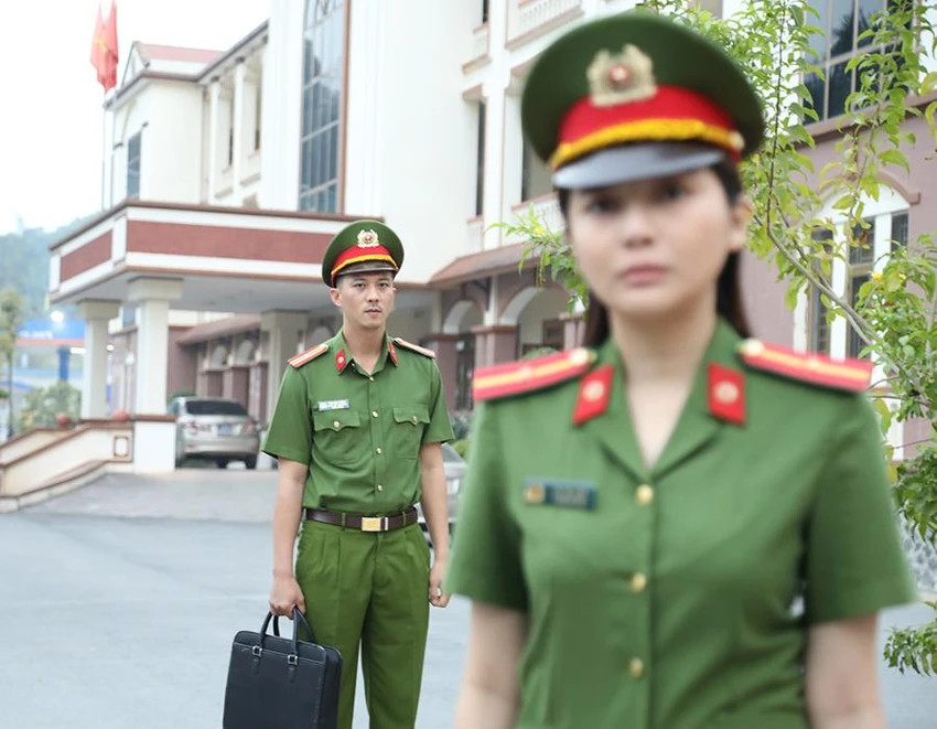 Phim Bão ngầmnóivềcáctrinh sát chống ma túy gây chú ý vào đầu năm 2022. Ảnh: NSX Phim Bão ngầmnóivềcáctrinh sát chống ma túy gây chú ý vào đầu năm 2022. Ảnh: NSX