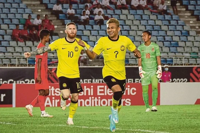 Malaysia trong trận thắng nhọc nhằn Myanmar 1-0 và thoát hòa ở phút 90 khi Myanmar đá hỏng quả 11 m. Ảnh: AFF Malaysia trong trận thắng nhọc nhằn Myanmar 1-0 và thoát hòa ở phút 90 khi Myanmar đá hỏng quả 11 m. Ảnh: AFF