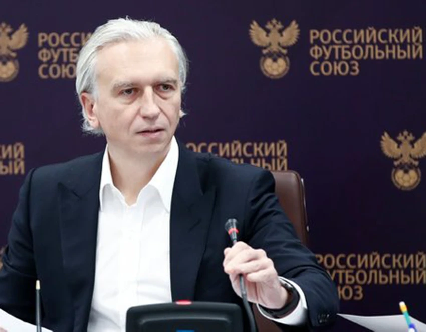 Chủ tịch LĐBĐ Nga - ông Djukov: “Đã đến lúc phải tìm lối thoát cho bóng đá Nga đang bị đóng băng”. Ảnh: SPORTS EXPRESS Chủ tịch LĐBĐ Nga - ông Djukov: “Đã đến lúc phải tìm lối thoát cho bóng đá Nga đang bị đóng băng”. Ảnh: SPORTS EXPRESS
