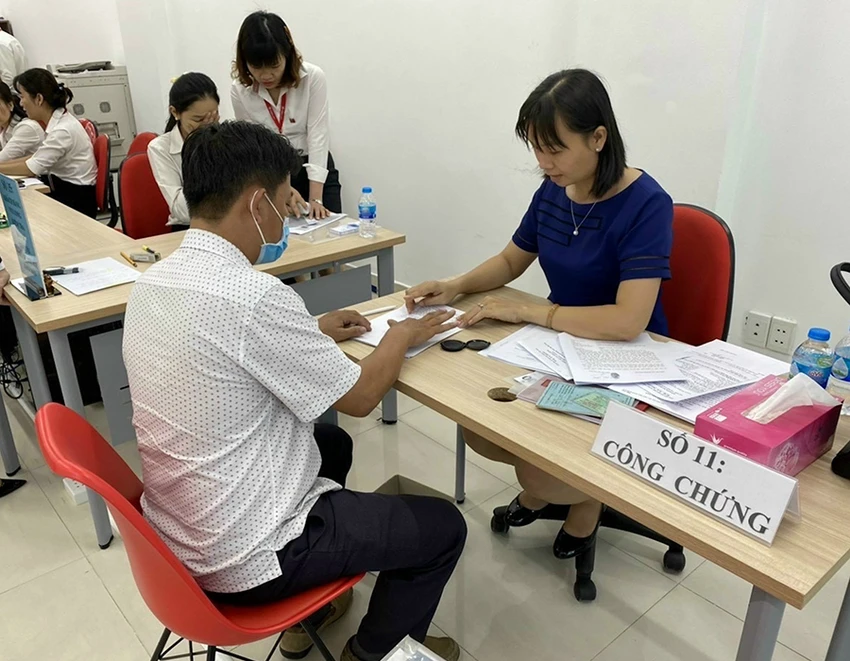 Tỉ lệ hấp thu bất động sản toàn thị trường năm 2022 sụt giảm mạnh. Ảnh: Q.HUY Tỉ lệ hấp thu bất động sản toàn thị trường năm 2022 sụt giảm mạnh. Ảnh: Q.HUY