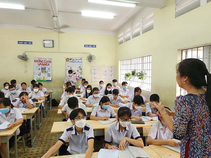 Một tiết học ngữ văn của học sinh lớp 9 Trường THCS Trần Quang Khải, quận 12. Ảnh: NGUYỄN QUYÊN Một tiết học ngữ văn của học sinh lớp 9 Trường THCS Trần Quang Khải, quận 12. Ảnh: NGUYỄN QUYÊN