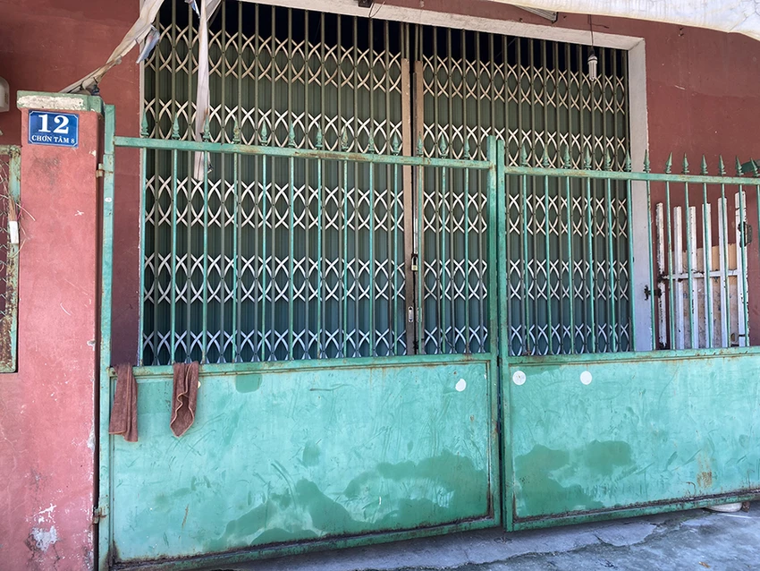 Kho hàng cung cấp vú heo Trung Quốc cho nhiều nơi bị công an yêu cầu ngừng hoạt động. Ảnh: HẢI HIẾU Kho hàng cung cấp vú heo Trung Quốc cho nhiều nơi bị công an yêu cầu ngừng hoạt động. Ảnh: HẢI HIẾU