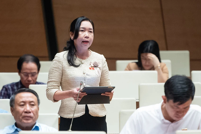 p5-thao-luan-luat-tai-nguyen-nuoc.jpg