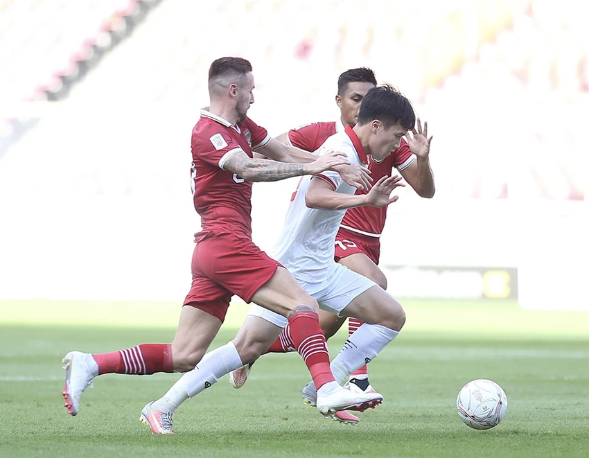 15_BAICHINH_Troissier_Shin_AsianCup_13_DEC_2023_720.jpg