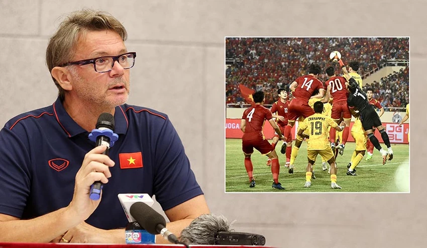 HLV Troussier đang tìm người ghi bàn cho đội tuyển Việt Nam