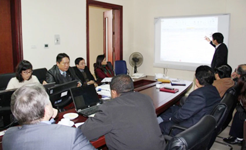 p23_anhPHU_hinh_dinhatnhan_anhien_ttam.jpg