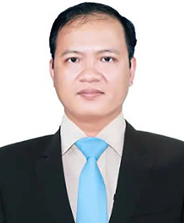 ông phạm trường tùng.jpg