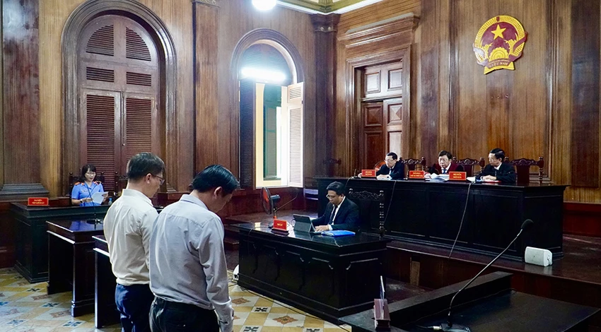 P7-ANHMINHHOA-THAYTHE.jpg