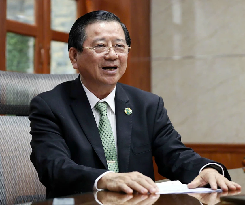 luật sư nguyễn văn hậu.jpg