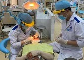 Trường ĐH Y Dược TP.HCM yêu cầu SV phải đeo khẩu trang khi học
