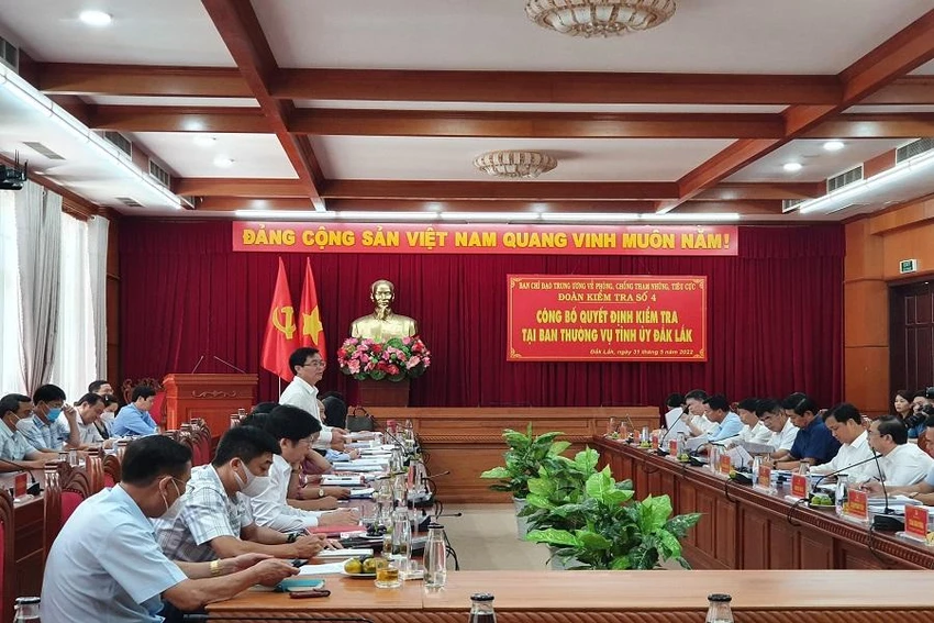 Ông Nguyễn Đình Trung, Bí thư Tỉnh ủy Đắk Lắk phát biểu tại buổi làm việc. Ảnh AN Ông Nguyễn Đình Trung, Bí thư Tỉnh ủy Đắk Lắk phát biểu tại buổi làm việc. Ảnh AN