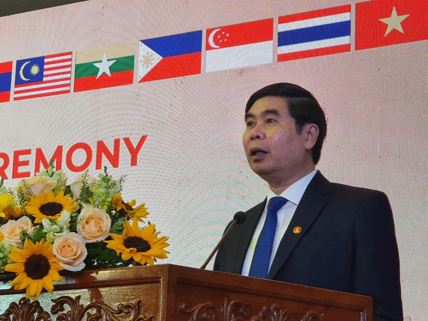 Ông Lâm Hải Giang, Phó chủ tịch UBND tỉnh Bình Định phát biểu tại hội nghị. Ảnh QN Ông Lâm Hải Giang, Phó chủ tịch UBND tỉnh Bình Định phát biểu tại hội nghị. Ảnh QN