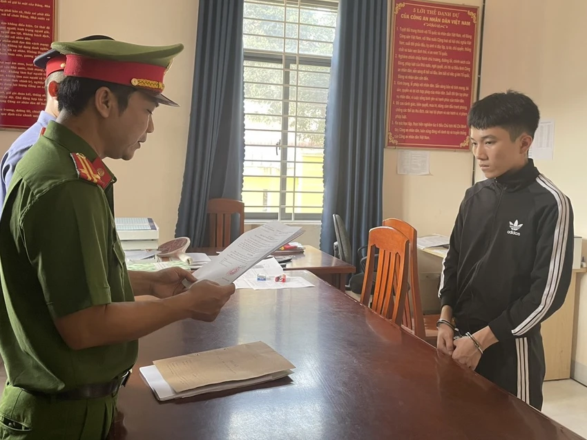 Nhơn bị khởi tố để phục vụ điều tra. Ảnh TX Nhơn bị khởi tố để phục vụ điều tra. Ảnh TX