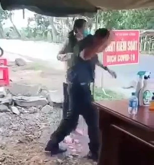 Phó chủ tịch HĐND Hớn Quản bị cách hết chức vụ trong Đảng ảnh 2 Phó chủ tịch HĐND Hớn Quản bị cách hết chức vụ trong Đảng ảnh 2